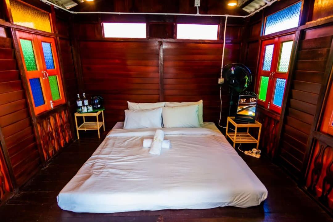 The Best Hotel In Bayan Lepas - The Lov Penang Exterior photo