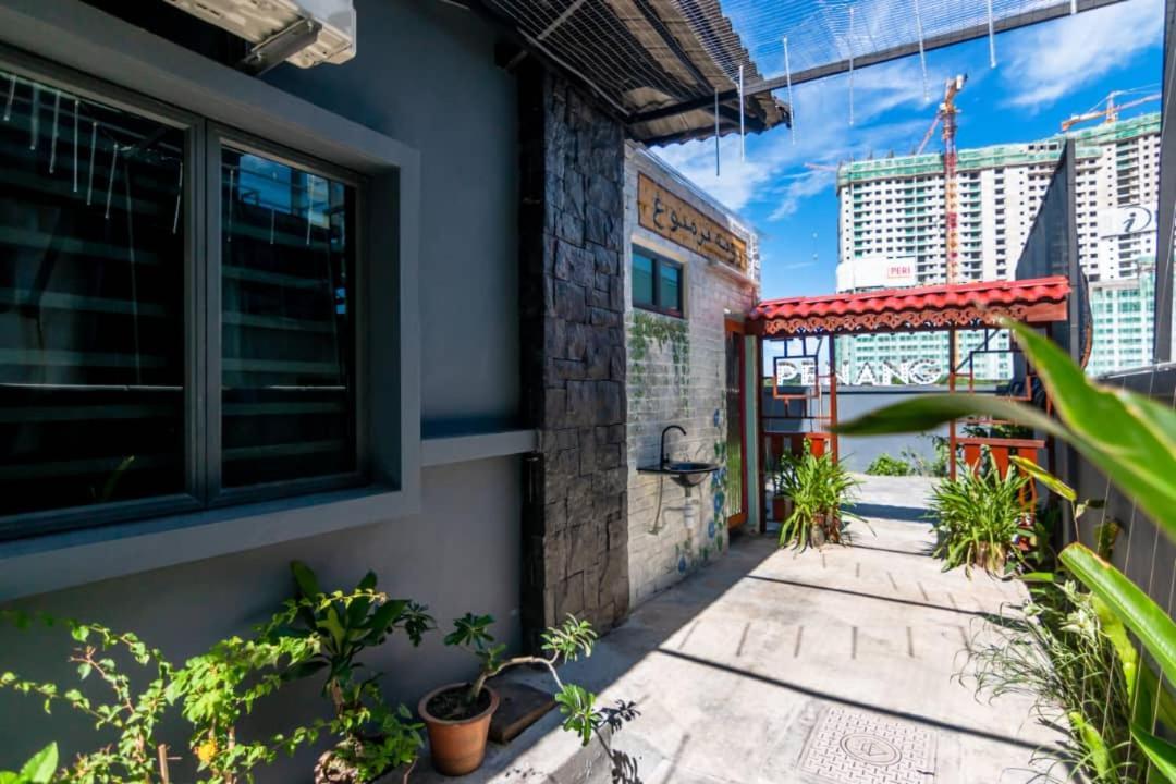The Best Hotel In Bayan Lepas - The Lov Penang Exterior photo