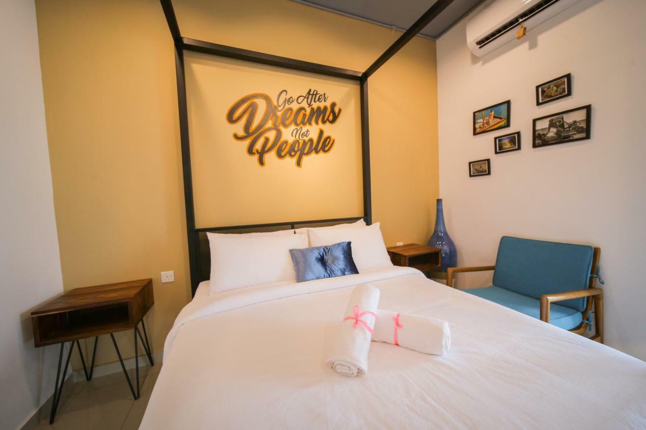 The Best Hotel In Bayan Lepas - The Lov Penang Exterior photo
